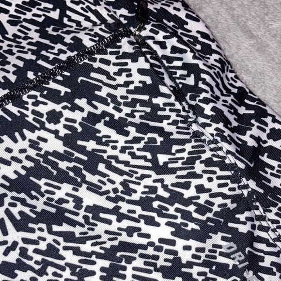 Nike, Pronto ESSENTIAL Printed Running 7/8 Leggings Tight Pants, Women's X-Small - Picture 10 of 15